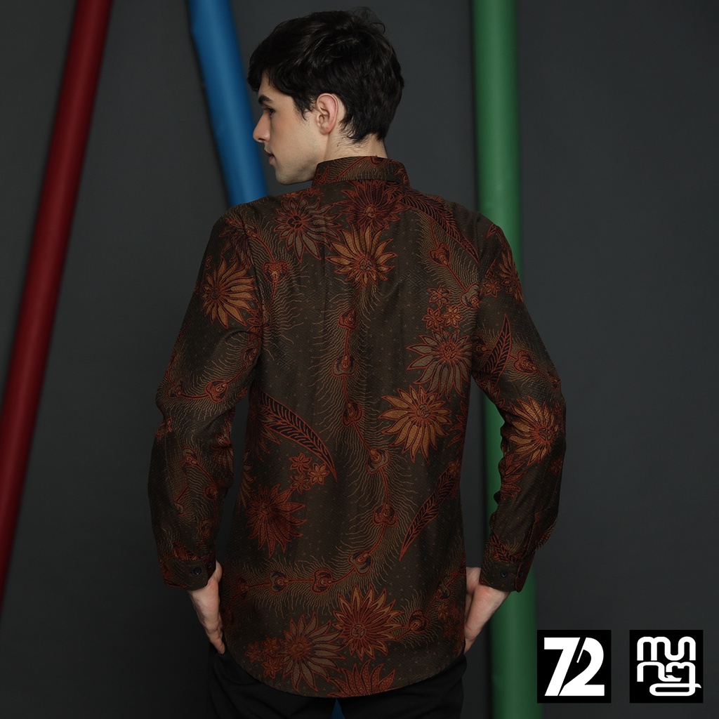 KEMEJA BATIK PRIA Dobby Slimfit Lengan Panjang Parang Premium Orpheus Warna Hijau Tua 723557 Cap 72 - Baju Kemeja Atasan Pakaian Setelan Batik Pria Cowok Laki Laki Remaja Keluarga Kantor Lengan Panjang Modern Slimfit Slim Fit Premium Kekinian