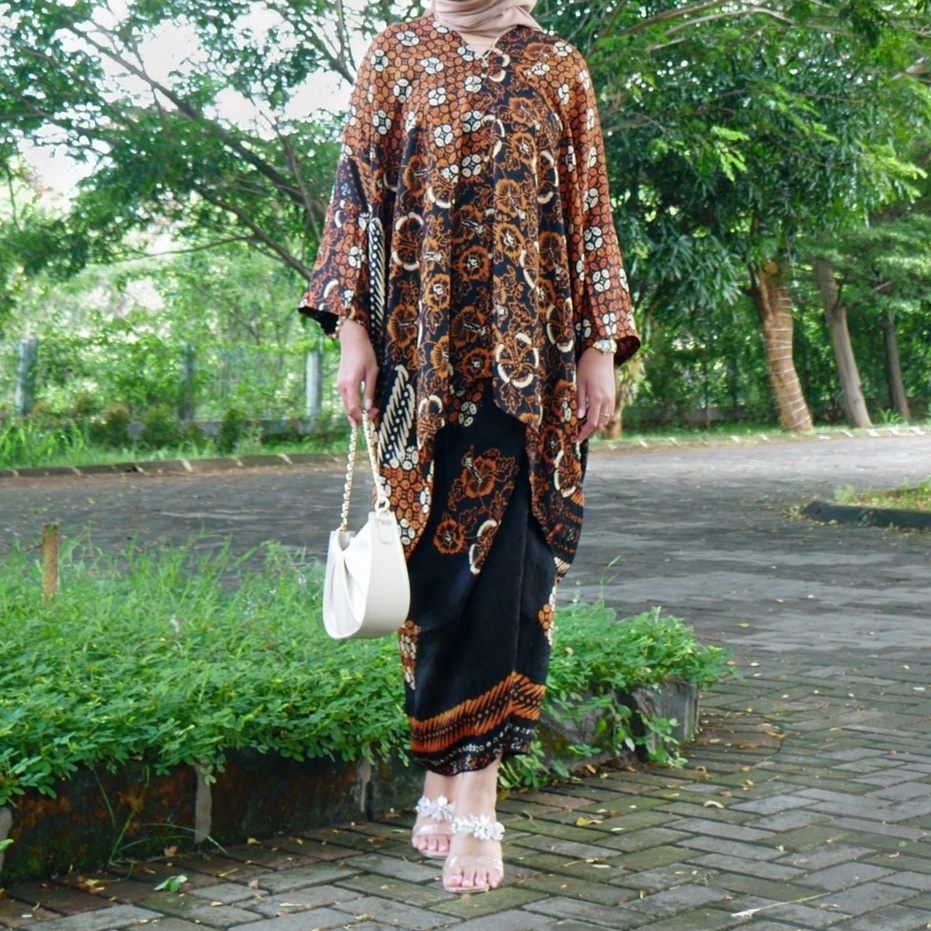 DAISY Set Blouse dan Rok Lilit Batik Modern Viscose