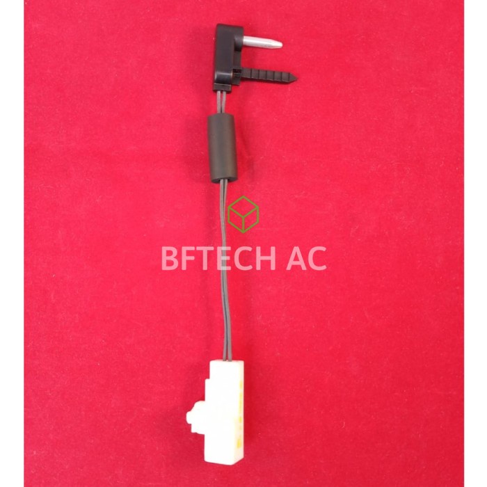 Thermistor Toyota Kijang Innova Lama Termistor AC Mobil