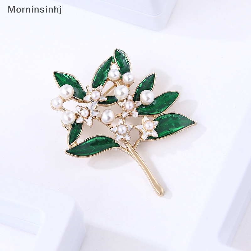 Mornin Fashion Trendy Enamel Putih Bunga Daun Hijau Mutiara Bros Pin Kualitas Tinggi Kreatif Korsase Perhiasan Untuk Wanita Syal Gesper id