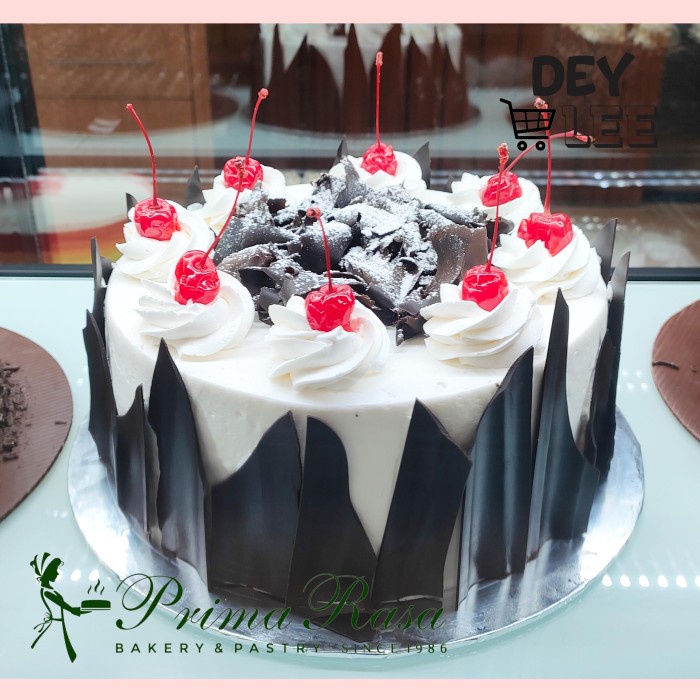 

PRIMARASA Black Forest Birthday Cake Premium 20cm Prima Rasa