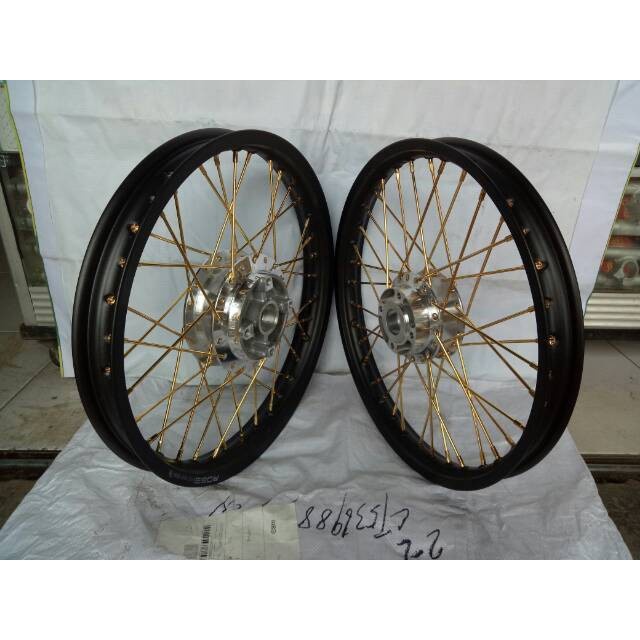 Sepaket Velg Tromol set Jari Jari Jupiter Mx New Jupiter Mx 135 Set - 140/140