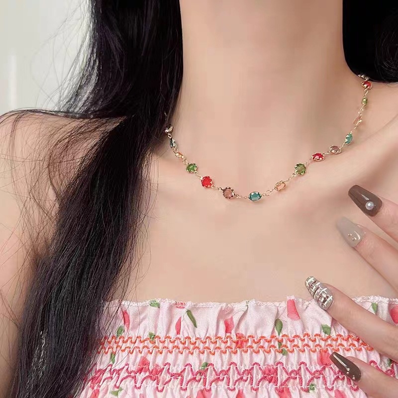 Kalung Zirkon Warna-Warni High-End Mewah Ringan Perempuan Unik All-Match Segar Musim Panas Warna-Warni Rantai Klavikula