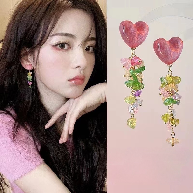 Merah Muda Kristal Rumbai Menjuntai Anting-Anting Gadis Warna-Warni Hancur Batu Drop Anting-Anting Manis Pengantin Cinta Berbentuk Hati Panjang Stud Anting-Anting Pesta Anting-Anting Perhiasan Hadiah