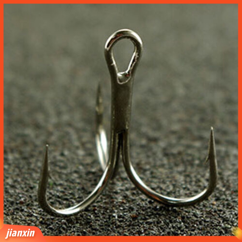 (In Stock) 50Pcs Pengait Treble Pancing Tajam Bahan Baja Karbon Fishing Tackles Dengan Kotak Plastik