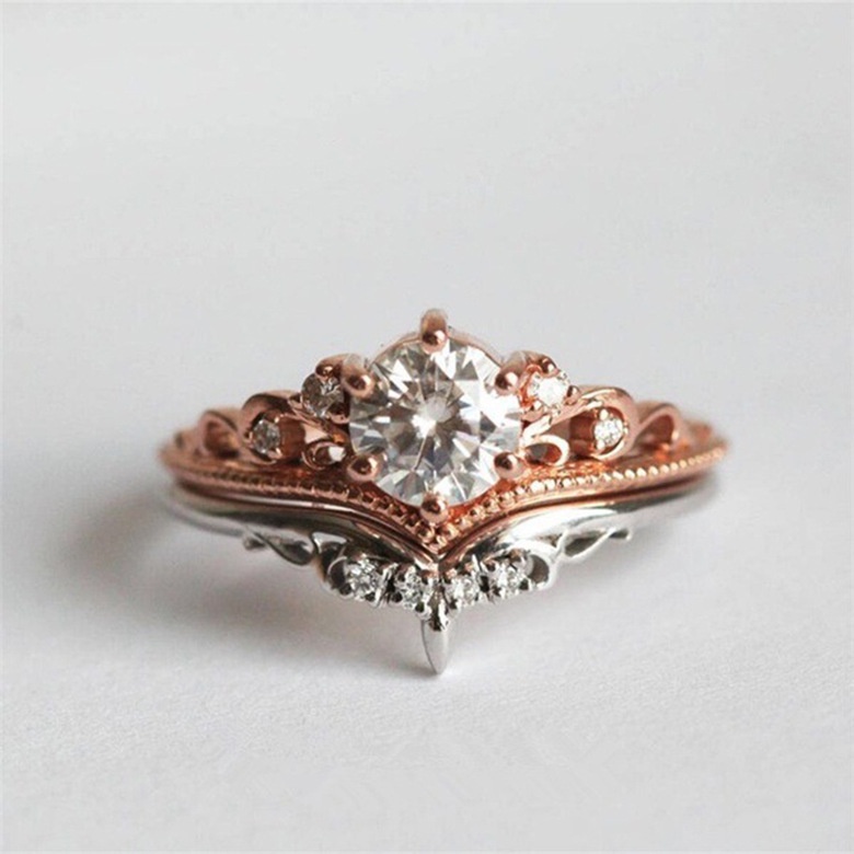 Goldkingdom Aksesoris Perhiasan Fashion Ready Stock Baru Kreatif Mahkota Warna Set Cincin Dengan Berlian Eropa Dan Amerika Berlapis Rose Gold Engagement Ring