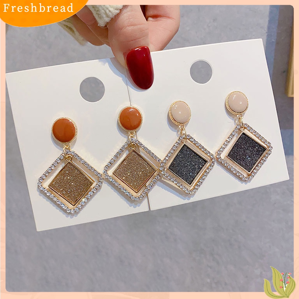 &lt; Freshbread &gt; Wanita Buram Berlian Imitasi Belah Ketupat Geometris Menjuntai Telinga Stud Anting Perhiasan Hadiah