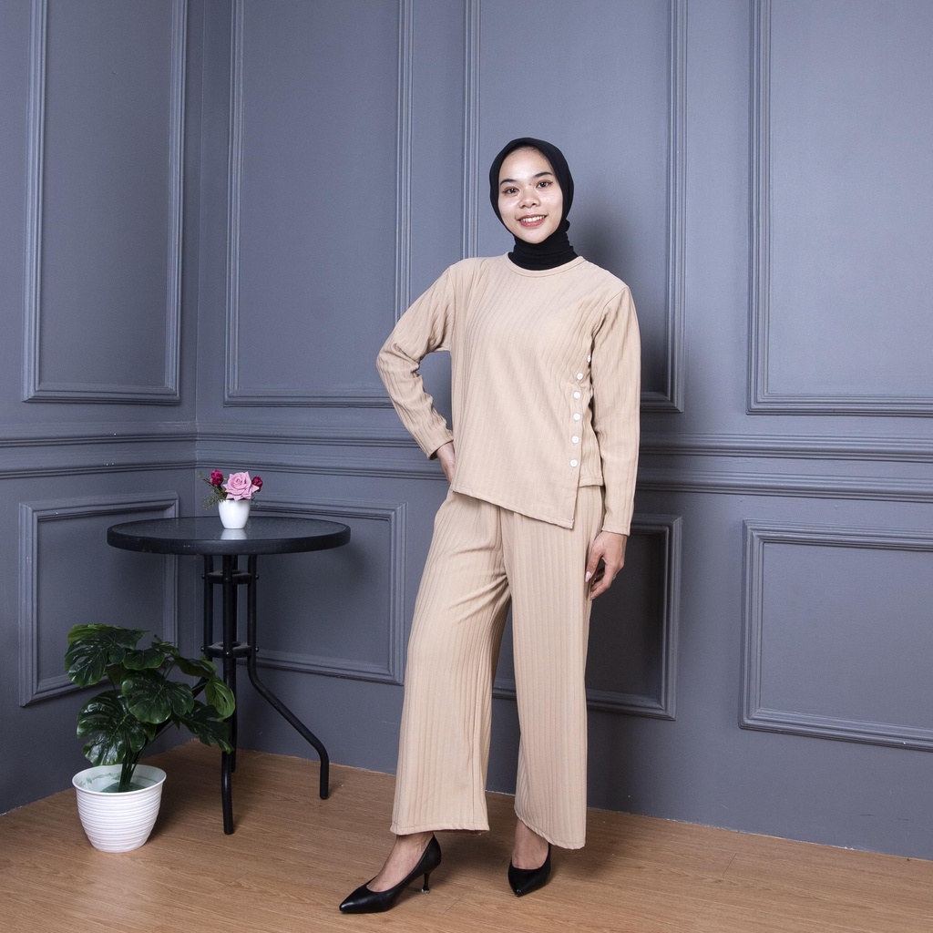 BEFAST - ZNF ONESET HANNY / Setelan Eden Hornet Knit Premium / Oneset Wanita Korean Style / Fashion Kekinian Wanita Remaja / Outfit Daily Wanita TrendyRe / Setelan Polos Casual / Oneset Kancing Pinggir