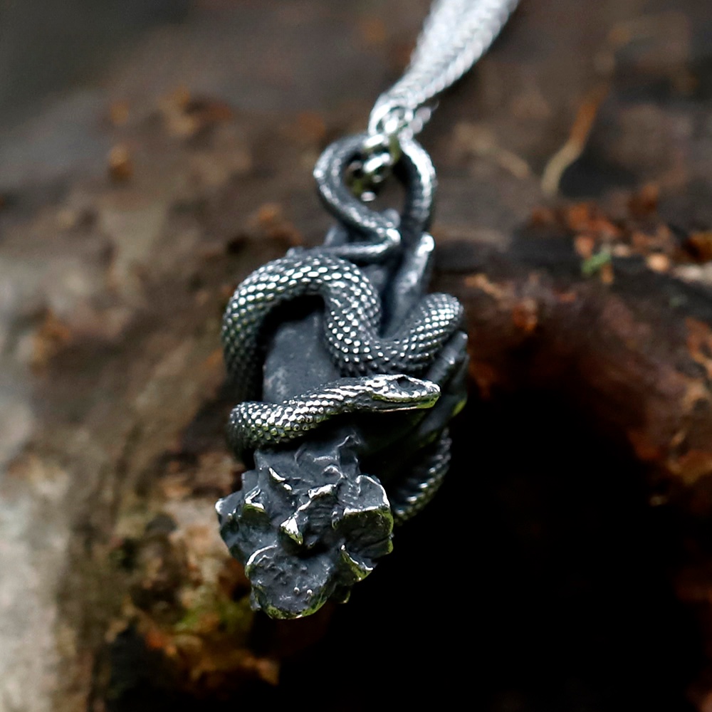 Vintage Ferocious Snake Pendant Kalung Fashion Hewan Perhiasan Hadiah