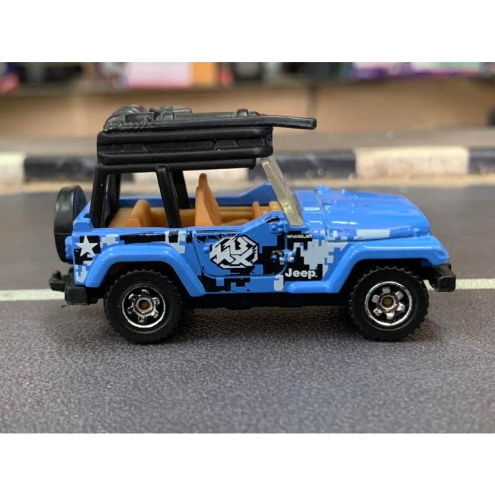 Matchbox Jeep Wrangler Biru Loose Pack