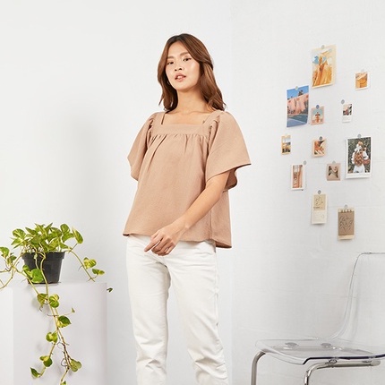 Ms Daisy Kyra Top with Flutter Sleeve Atasan Blouse Wanita Korea