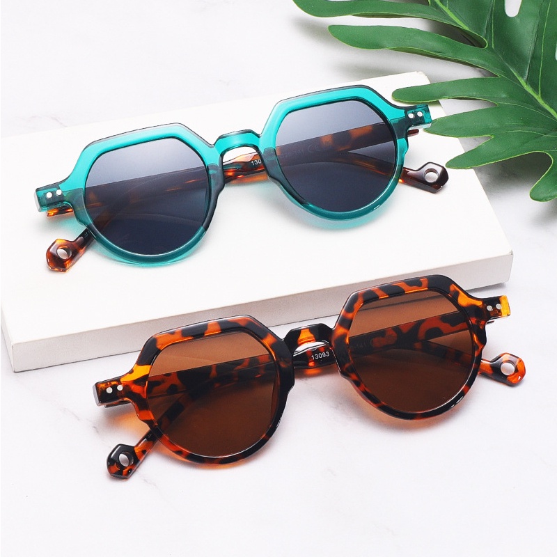 (YUZHU) Ins Gaya Bingkai Kecil Kacamata Bulat Vintage Fashion Candy Color Sunshade Sunglasses