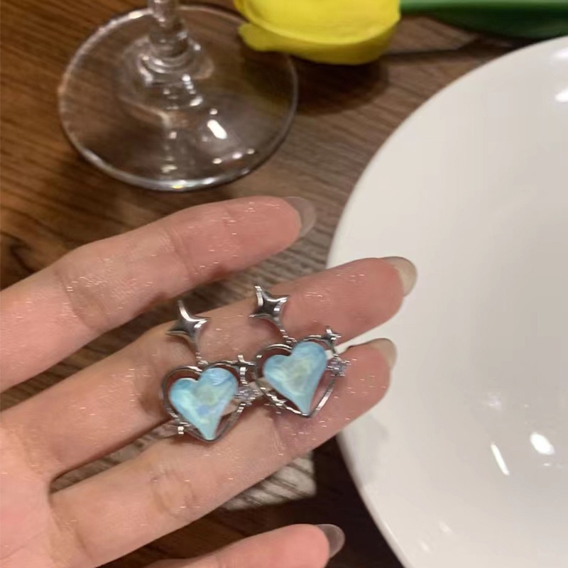 Gadis korea desain Niche jahitan bintang anting biru bentuk hati / kepribadian manis gaya keren tingkat tinggi rasa anting liontin / perhiasan telinga Fashion