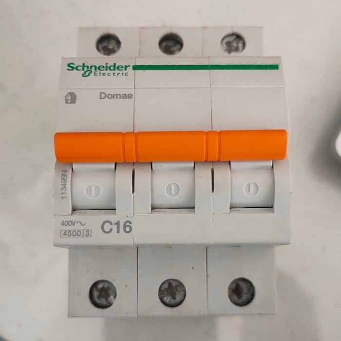 mcb schneider 10A 3phase - 3phase 16A