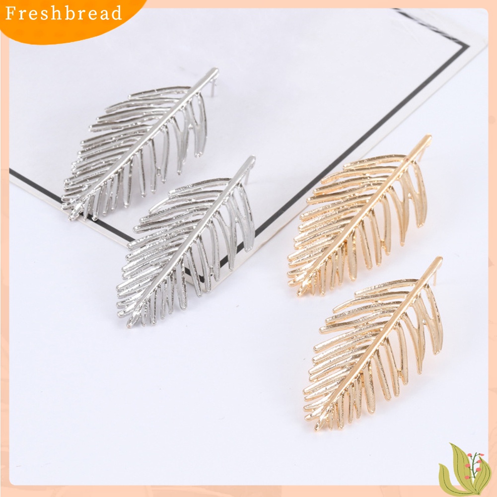 &lt; Freshbread &gt; Fashion Logam Berongga Daun Liontin Telinga Studs Wanita Anting Pesta Perhiasan Hadiah