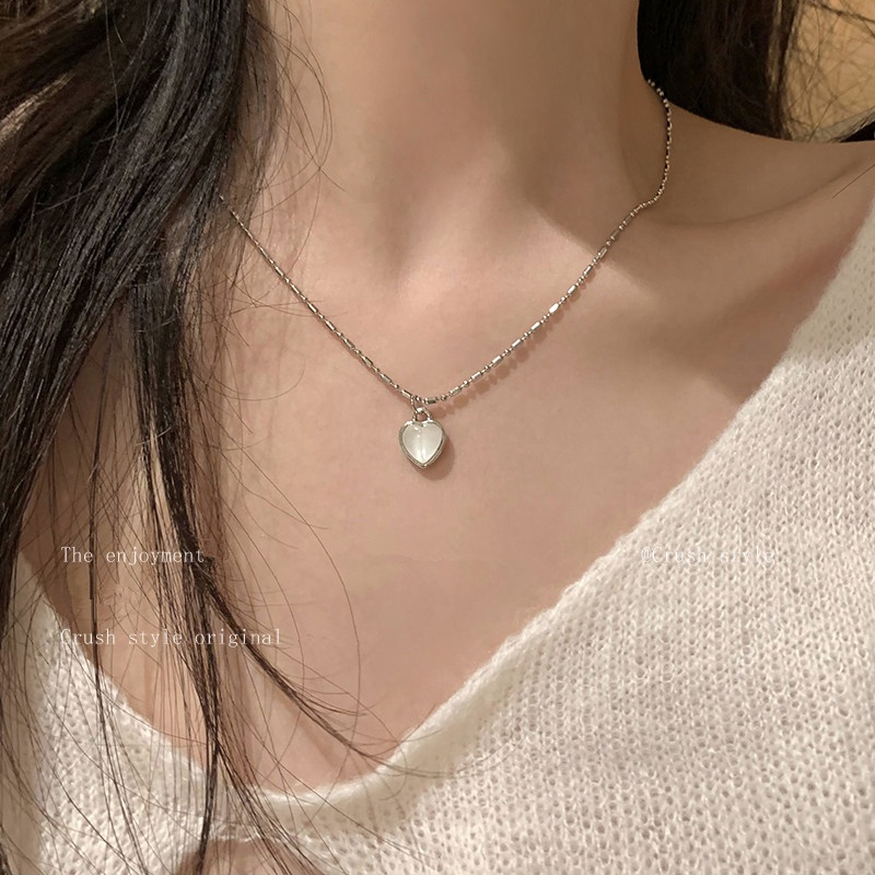 Kami Bunga Chic Glossy Moonstone Heart Pendant Kalung Untuk Wanita Gadis Perak Halus Tulang Selangka Rantai Kalung Fashion Perhiasan Aksesoris
