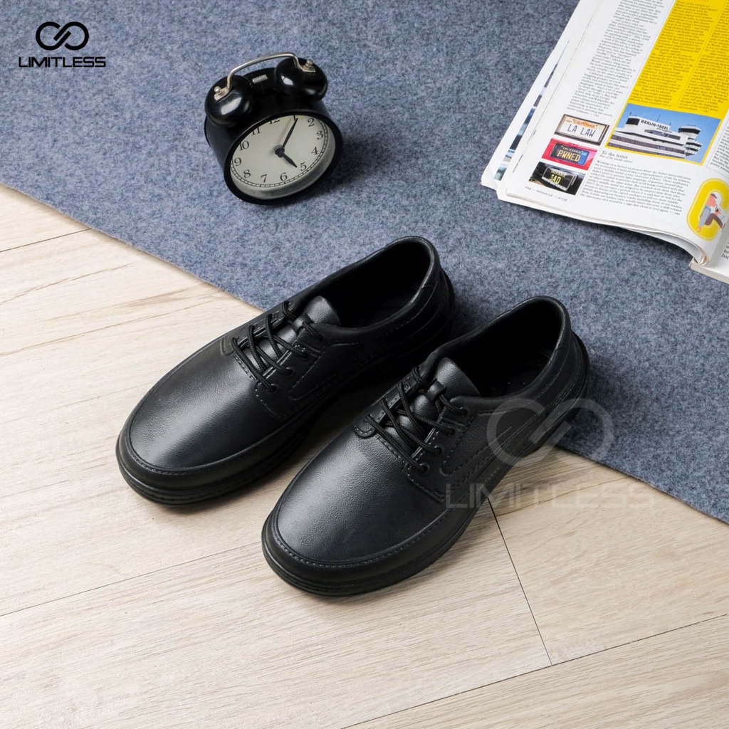 Sepatu Cowok Pantofel Casual Premium Full Black Kekinian Sepatu Pria Cruz Fantofel Trendy Keren Terbaru