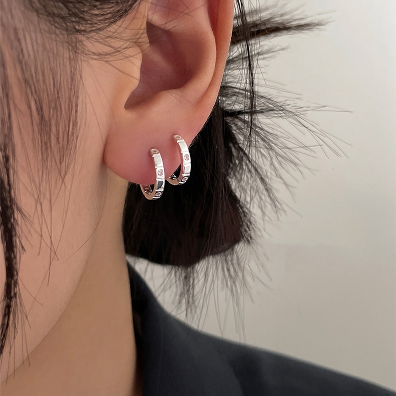 Papaozhu Chic S925 Perak Bersinar Zirkon Anting-Anting Hoop Kecil Untuk Wanita Gadis Sederhana Fashion Lingkaran Kecil Anting-Anting Temperamen Telinga Perhiasan