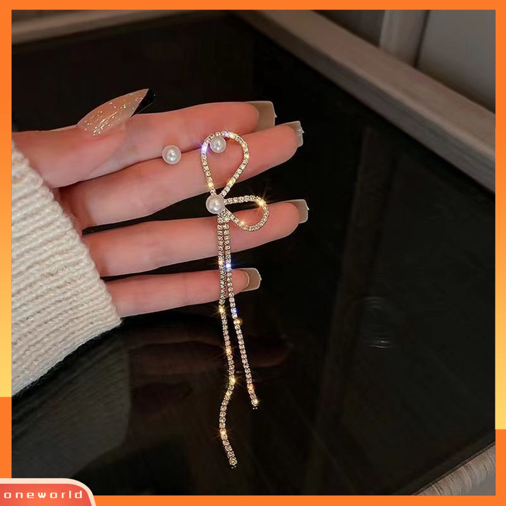 [EONE] 1pasang Anting Rumbai Asimetri Busur Mutiara Imitasi Berlian Imitasi Bersinar Dekorasi Tahan Luntur Panjang Rumbai Menjuntai Anting Gantung Aksesoris Perhiasan