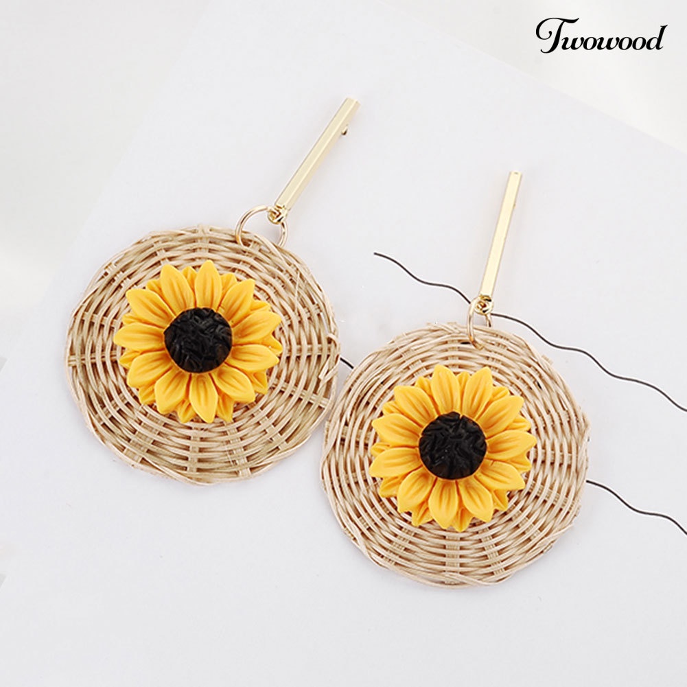 Twowood Boho Bunga Matahari Rotan Anyaman Bulat Liontin Statement Wanita Stud Earrings Perhiasan