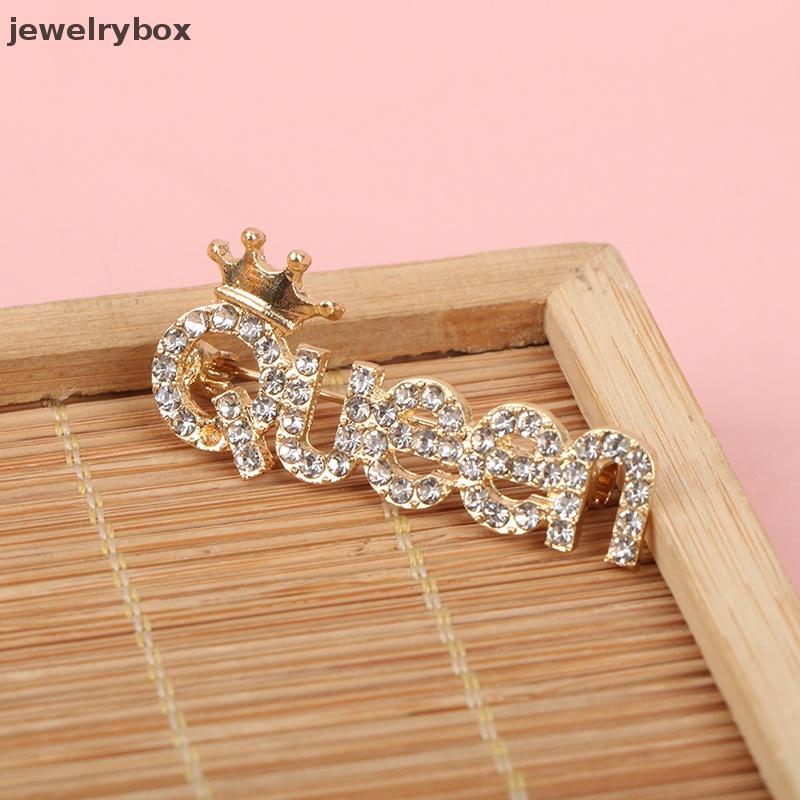 [jewelrybox] Berlian Imitasi Ratu Bros Untuk Wanita Mahkota Huruf Pesta Kantor Bros Pin Hadiah Anti-Silau Tombol Cardigan Lengan Pendek Setelan Aksesoris Butik