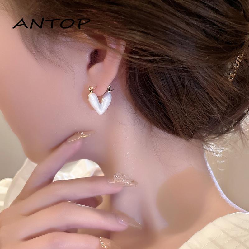 [Yumna] Anting Hati Wanita Anting Rasa Premium Desain Indah Masuk Lux Earrings