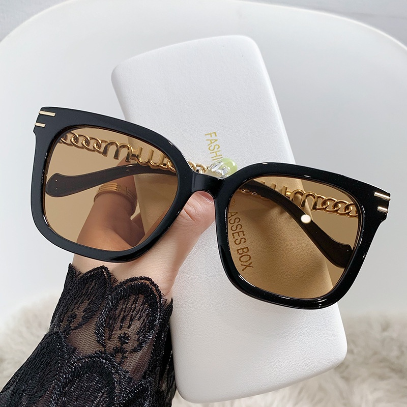 Fashion Square Aesthetic Shades Sunglasses Untuk Wanita/Men Metal Frame Sunglasses Eyewear