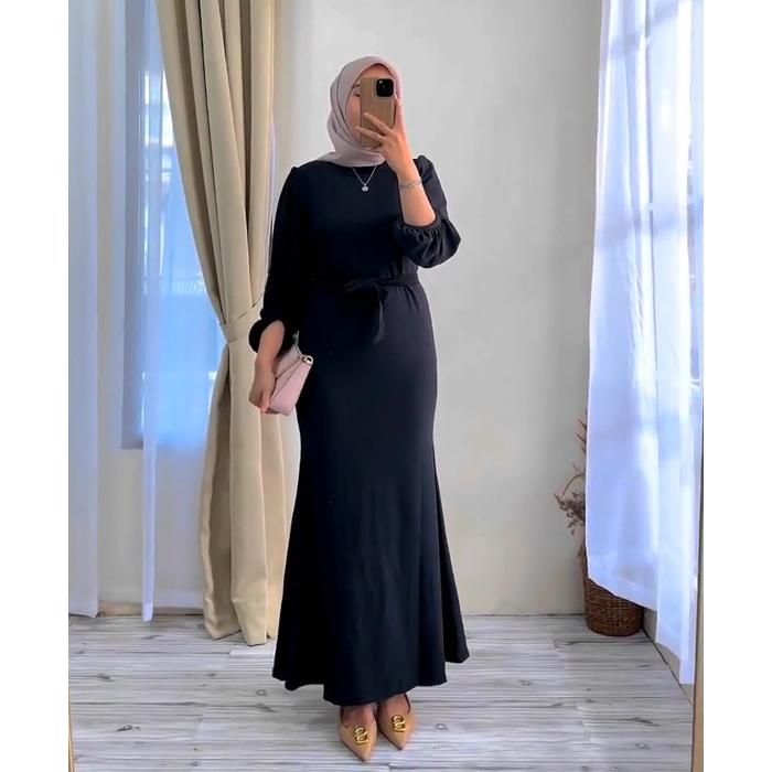 Nadin Basic Knit Dress Gaun Mermaid Elegant untuk Remaja Dewasa Tampilan Kasual dan Formal