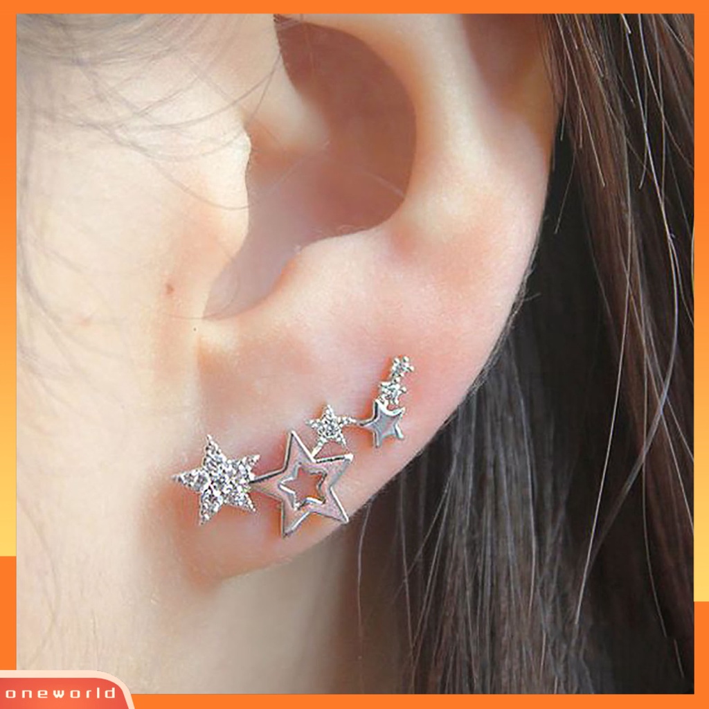 [WOD] 1pasang Anting Pejantan Wanita Bentuk Bintang Berlian Imitasi Mengkilap Tahan Lama Lady Earrings Female Ear Decor