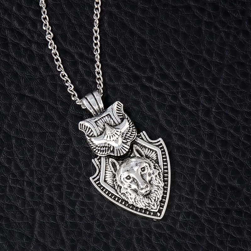 Pria Serigala Kepala Hip Hop Liontin Relief Stainless Steel Kalung Retro Serigala India Totem Hewan Liontin Jalan Hip Hop Pesta Pria Kalung