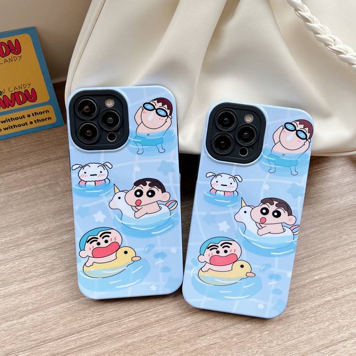 Lovely Swimming Crayon Shin-chan Hard Plastic Case HP iP iPhone 12 13 14 Pro Max 11 FTD Casing Apple