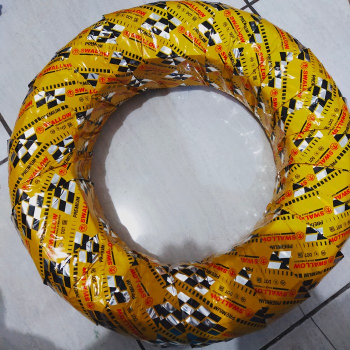 Ban Vespa ring 10 - Ban swallow Deli tire SC111 - 100-90-10 - Tubeless