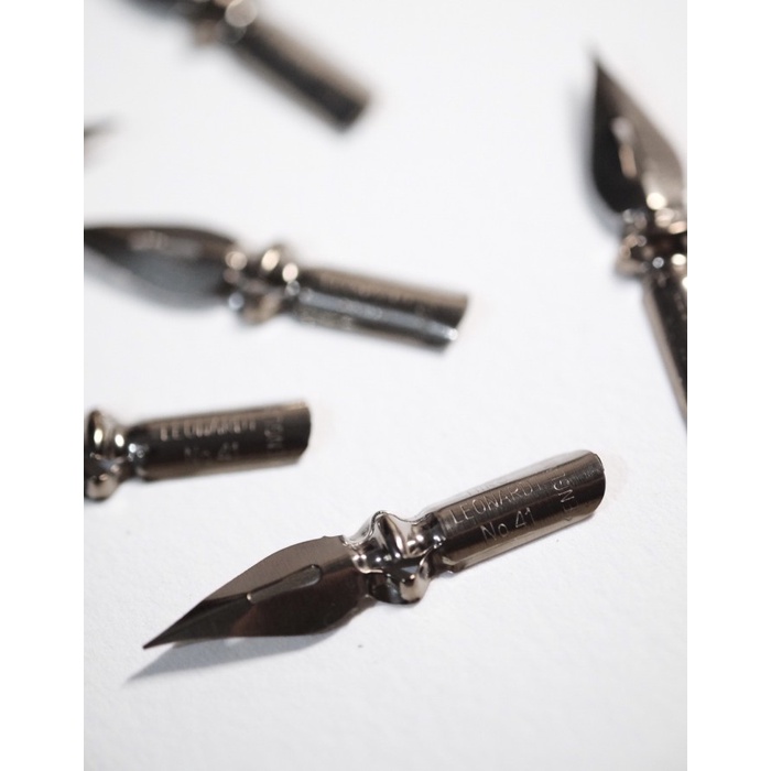 

Leonardt 41 Calligraphy Nib