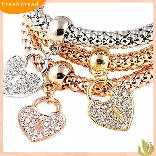 &lt; Freshbread &gt; 3Pcs Fashion Wanita Berlian Imitasi Cinta Hati Liontin Elastis Gelang Bangles