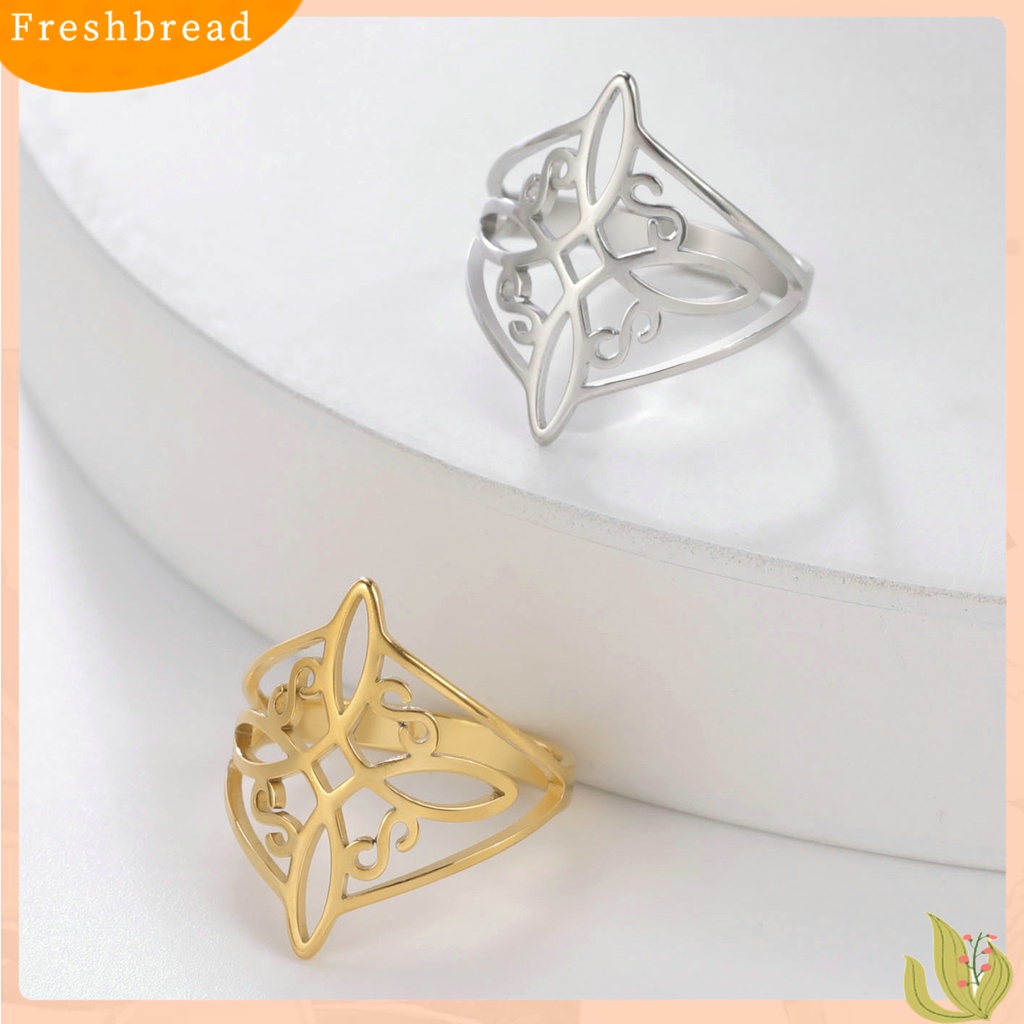 &lt; Freshbread &gt; Ladies Ring Geometric Electroplating Hollowed Pattern Bright Luster Permukaan Halus Berdandan Perhiasan Simpul Penyihir Cincin Stainless Steel Untuk Pakaian Sehari-Hari