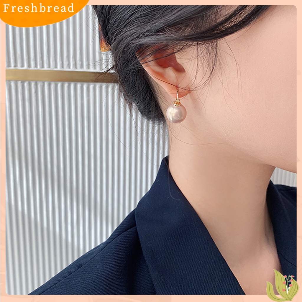 &lt; Freshbread &gt; 1pasang Anting Pengerjaan Halus Indah Imitasi Mutiara Mata-catching Fantasy Lop Earrings Untuk Outdoor