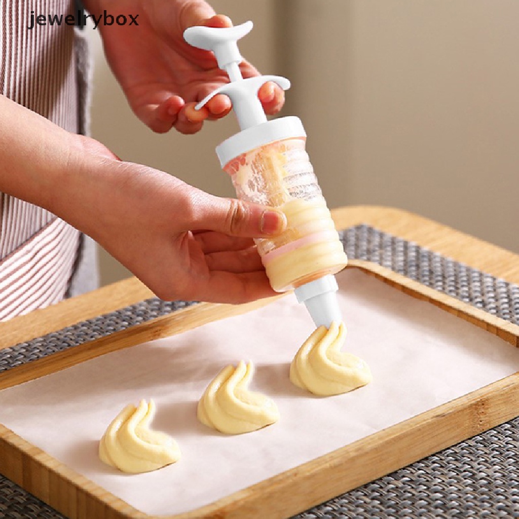 [jewelrybox] 8pcs Nozzle Pipa Dengan Plastik Cream Baking Nozzle Pastry Tools Butik