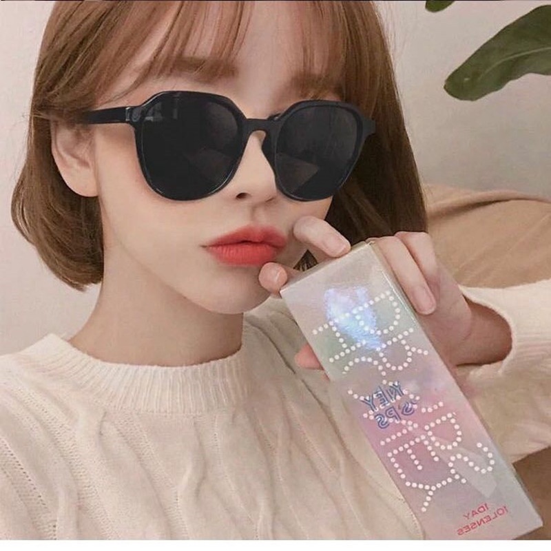 Papaozhu Chic Hitam Perlindungan UV400 Square Frame Sunglasses Untuk Wanita Pria Unisex Keren Fashion Kacamata Warna Kaca Matahari Eyewear
