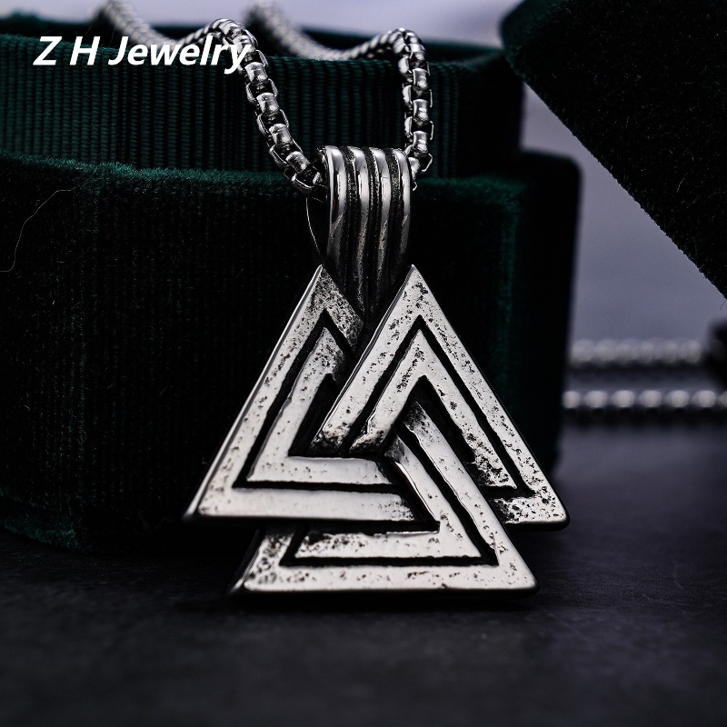 [Z H Jewelry] Vintage Nordic Viking Segitiga Hip Hop Liontin Fashion Pria Dan Wanita Anti Karat Kalung Punk Pesta Rock Perhiasan Aksesoris