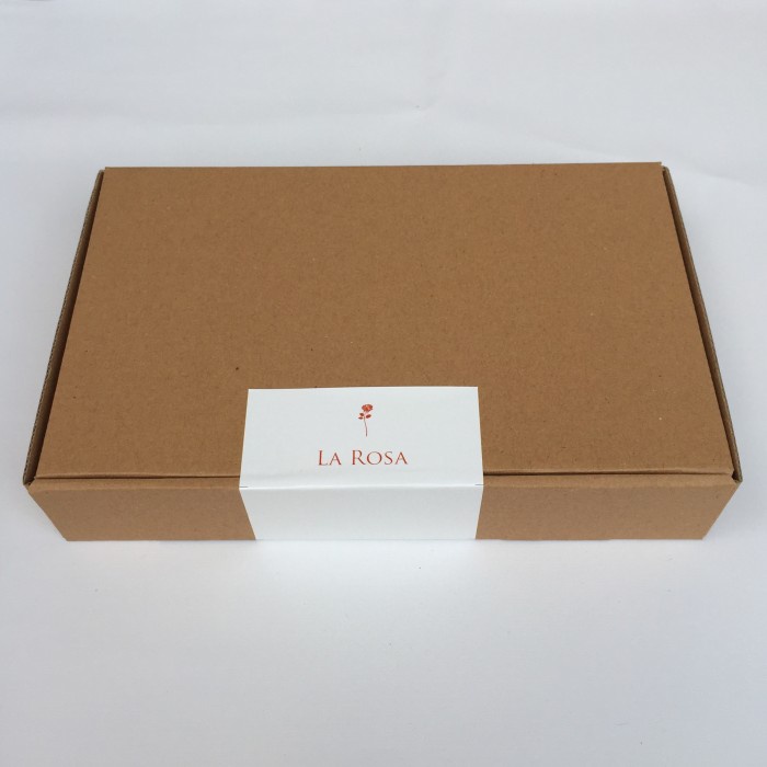 

Kardus / Box dan Kartu Ucapan - box