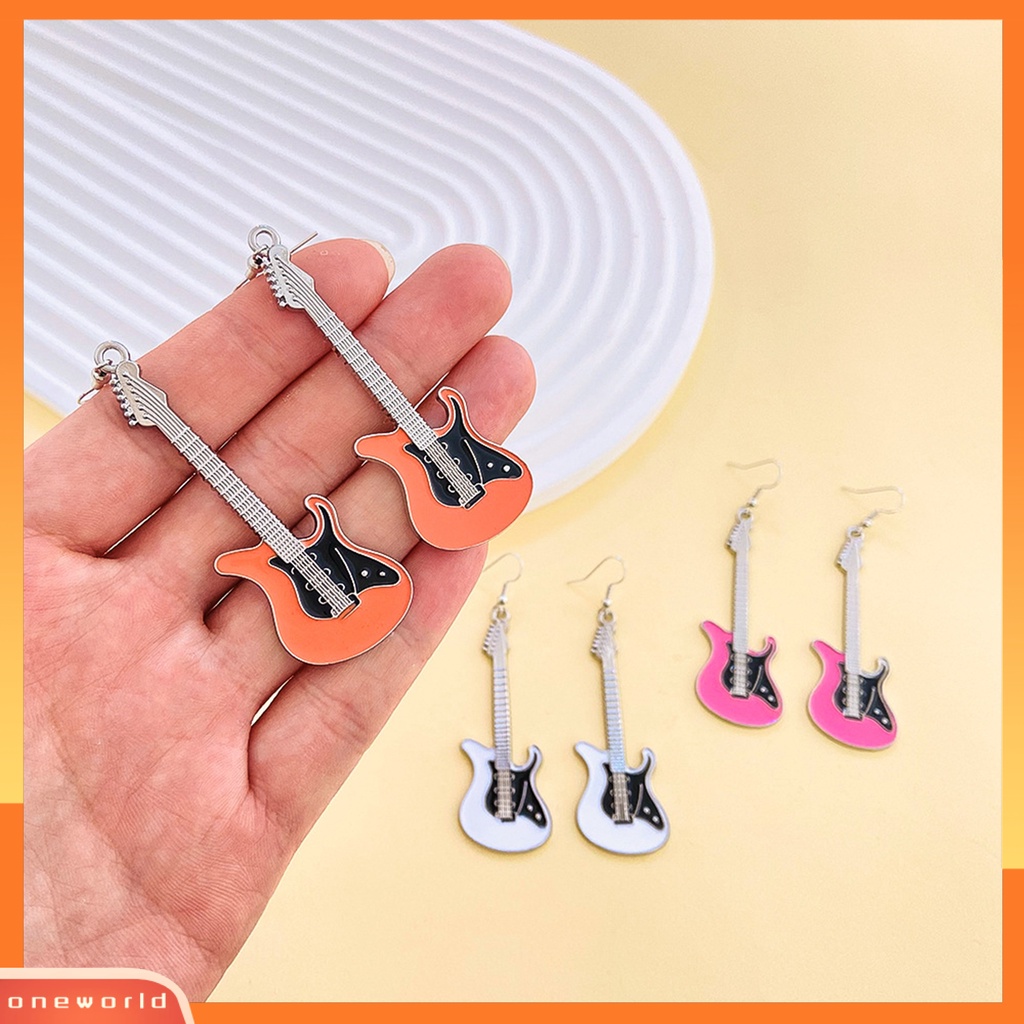 [EONE] 1pasang Ladies Fashion Earrings Eye-catching Pengerjaan Halus Kepribadian Chic Halus Pakaian Sehari-Hari Paduan Gitar Listrik Drop Earrings Tanggal Supply