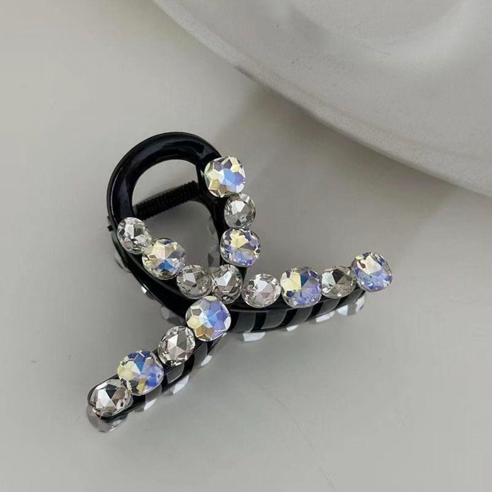 Agustinina Cakar Rambut Akrilik Fashion Kepribadian Indah Cross Elegan Jepit Berlian Imitasi Mengkilap Aksesori Rambut Koearn Hiu Klip