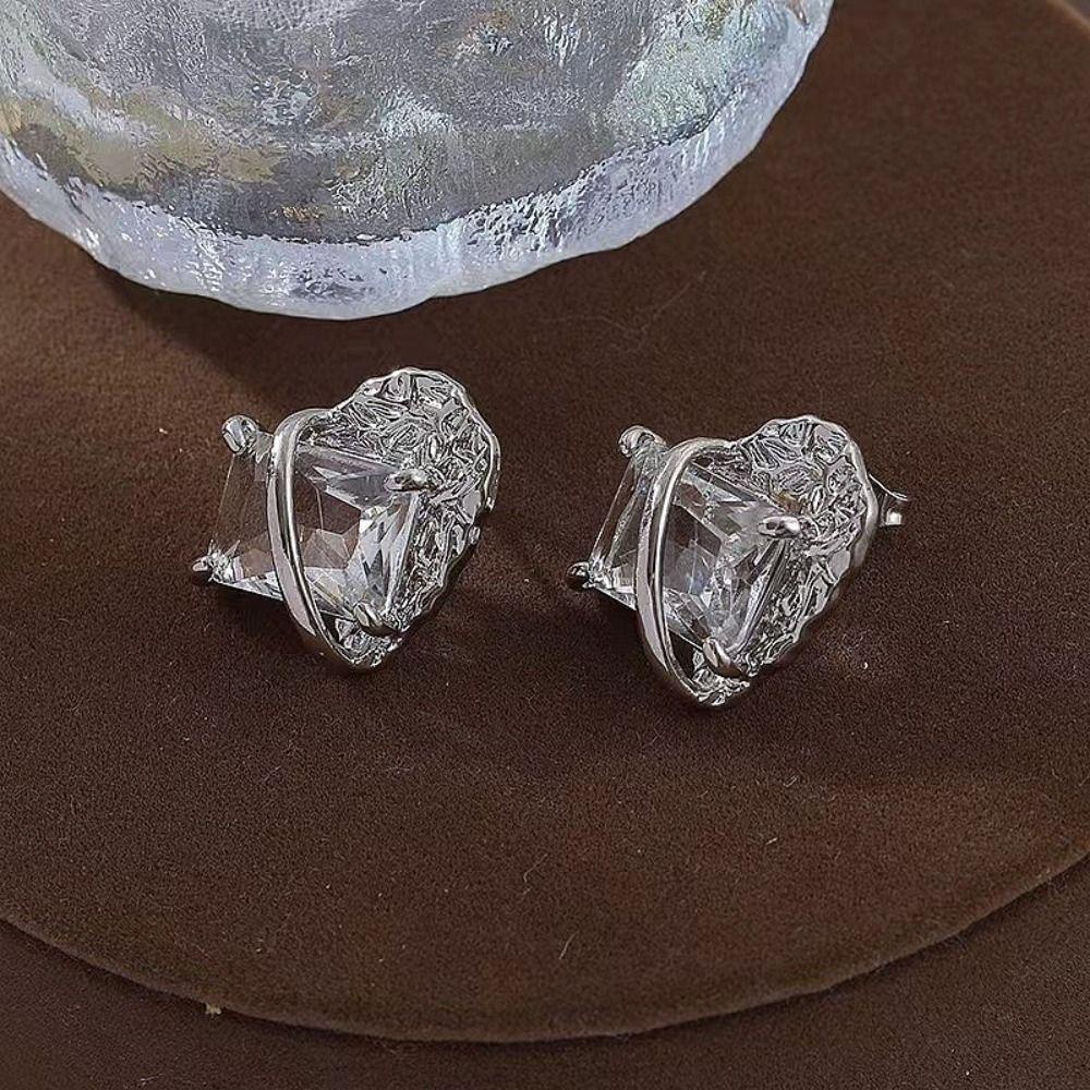 Mxbeauty Anting Korea Hadiah Liontin Elegan Manis Paduan Unik Hati Zirkon Stud Earrings