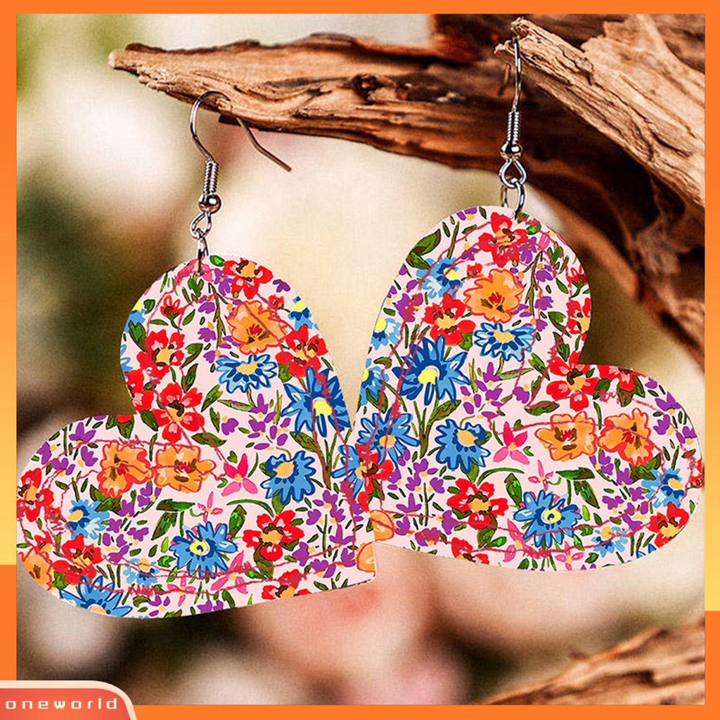 [ONE] 1pasang Anting Kait Cinta Bentuk Hati Gaya Pastoral Retro Kulit Imitasi Bunga Warna-Warni Menjuntai Anting Perhiasan Fashion