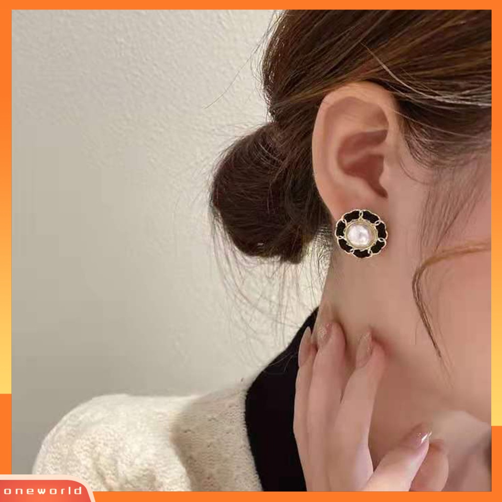 [WOD] 1pasang Anting Stud Temperamen Elegan Minimalis Geometris Electroplating Hias Hadiah Mutiara Imitasi Ear Studs Wanita Pesona Perhiasan Untuk Pacaran