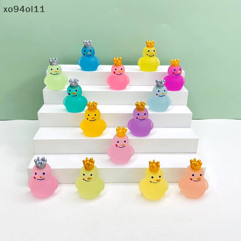 Xo 2Pcs Mini Bercahaya Salju Raja Ornamen Kartun Warna Boneka Micro Landscape Dekorasi Rumah Boneka Miniatur Mainan OL