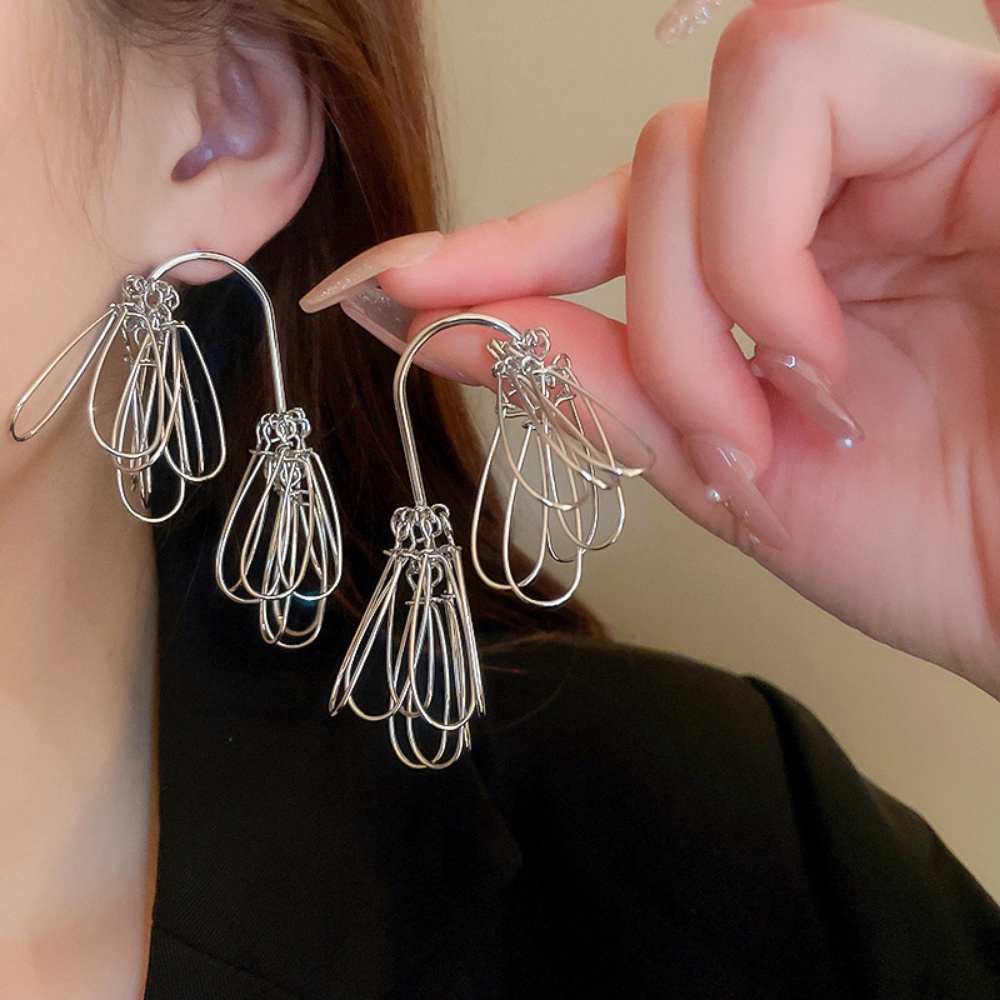 Deartiara Eropa Dan Amerika Niche Double Ended Pine Needle Tassel Earrings, Anting Pribadi Yang Modis Dan Berlebihan