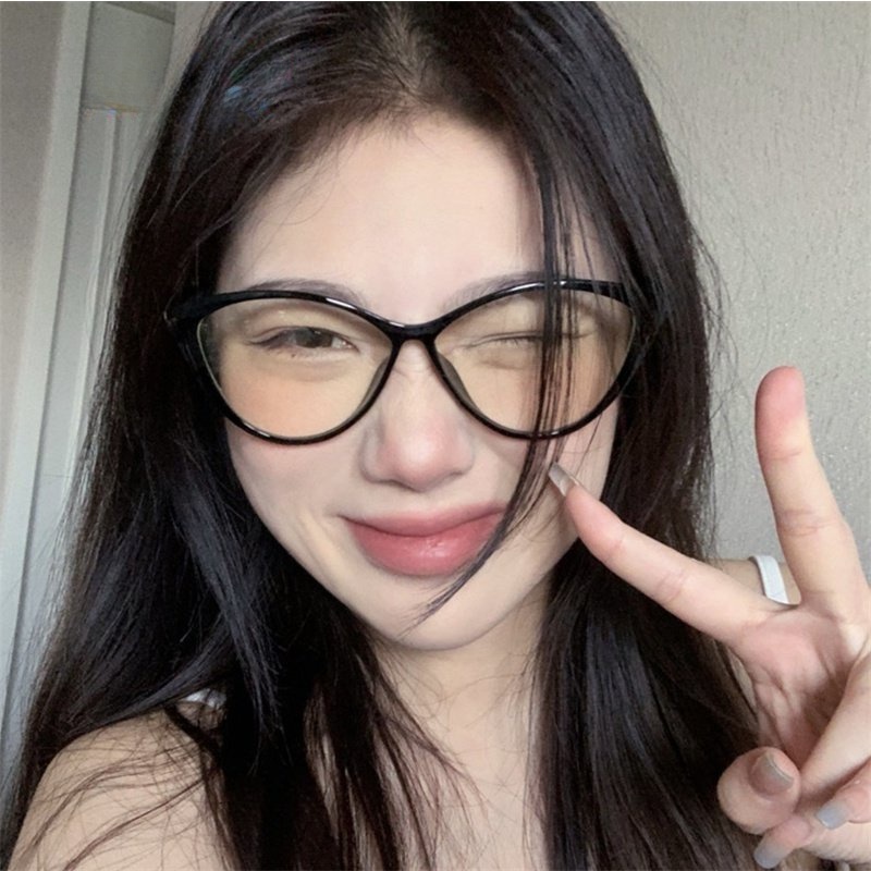 Papaozhu Kacamata Gaya Retro Chic TR90 Hitam Mata Kucing Untuk Wanita Perempuan Vintage Tanduk Kacamata Trendy Aesthetic Eyewear Ornaments
