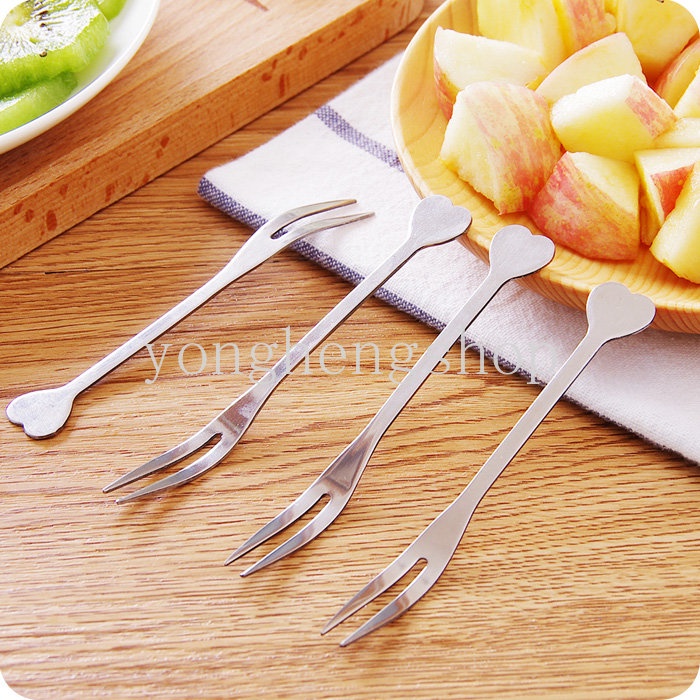 1/3 Pcs Berbentuk Hati Stainless Steel Garpu Buah Anak Snack Kue Salad Dessert Forks Anak Bento Cutlery Mini Fork Party Food Fruit Pick Peralatan Makan Dapur