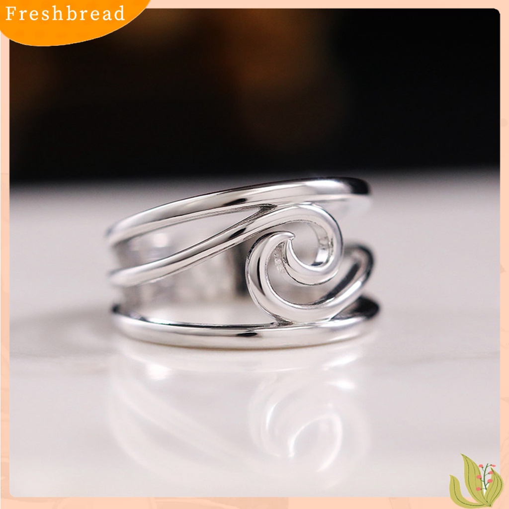 &lt; Freshbread &gt; Cincin Wanita Electroplating Cincin Jari Desain Gelombang Artistik Ringan Untuk Pesta